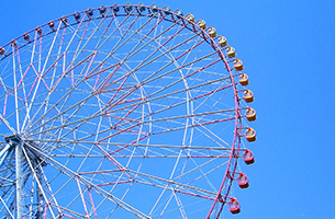 Ferris wheel 100m